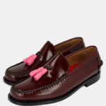 Burgundy Mocassin with pink tassels