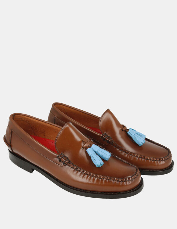 brown-loafers-with-tassels-light-blue-04