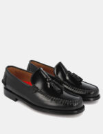 Loafers-man-black-tassels-04